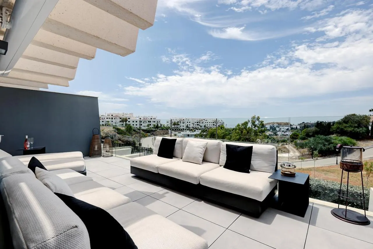 Modern Highend Oasis W/Sea Views Daire Estepona İspanya
