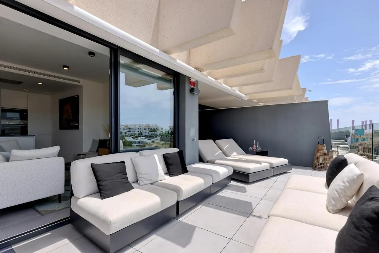 Modern Highend Oasis W/Sea Views Daire Estepona