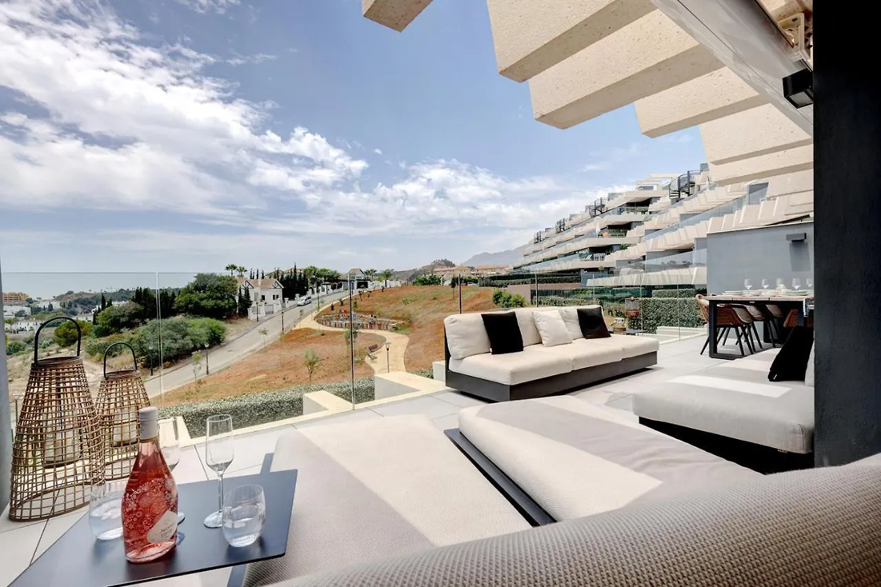 Modern Highend Oasis W/Sea Views Daire Estepona
