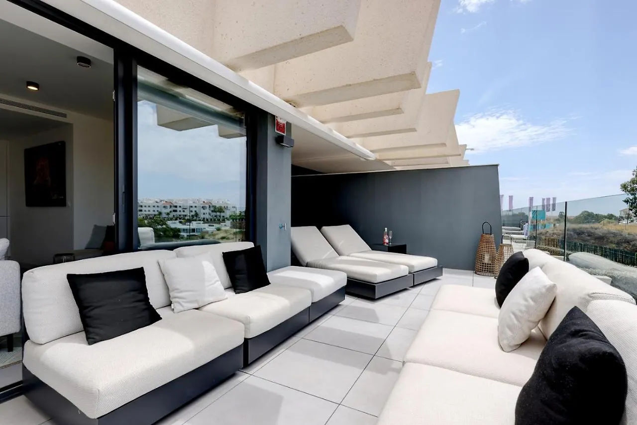 Modern Highend Oasis W/Sea Views Daire Estepona